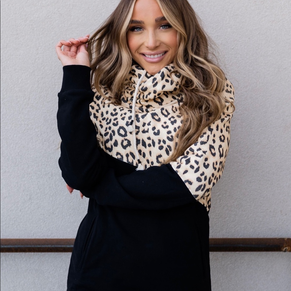 Ampersand Single Hood Sweatshirt